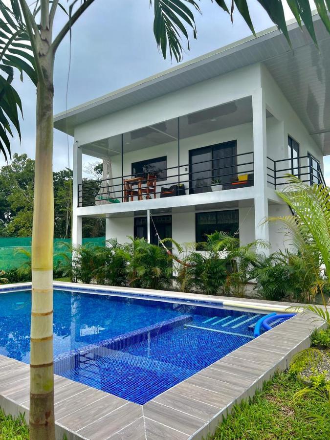 Oso Perezoso Pool Villa Puerto Viejo de Talamanca المظهر الخارجي الصورة