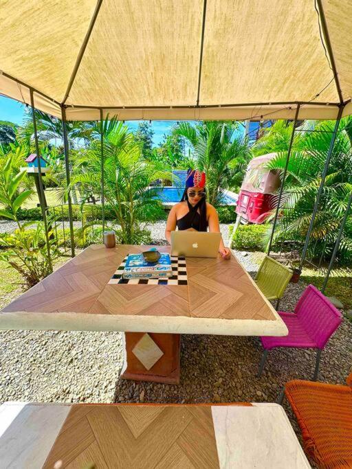 Oso Perezoso Pool Villa Puerto Viejo de Talamanca المظهر الخارجي الصورة